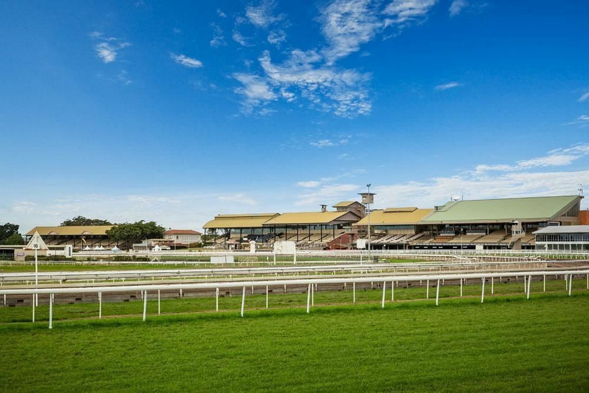 Quest Ascot Aparthotel Brisbane Exterior foto